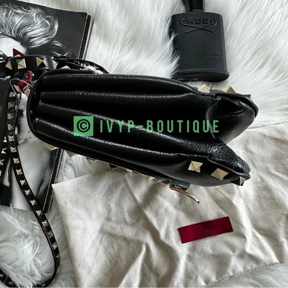 Valentino Garavani Rock Stud Small Shoulder Bag - Picture 4 of 13